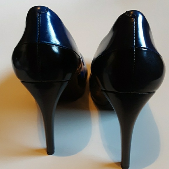 VIA SPIGA Stiletto black & blue heels size 8 1/2M - Picture 4 of 8